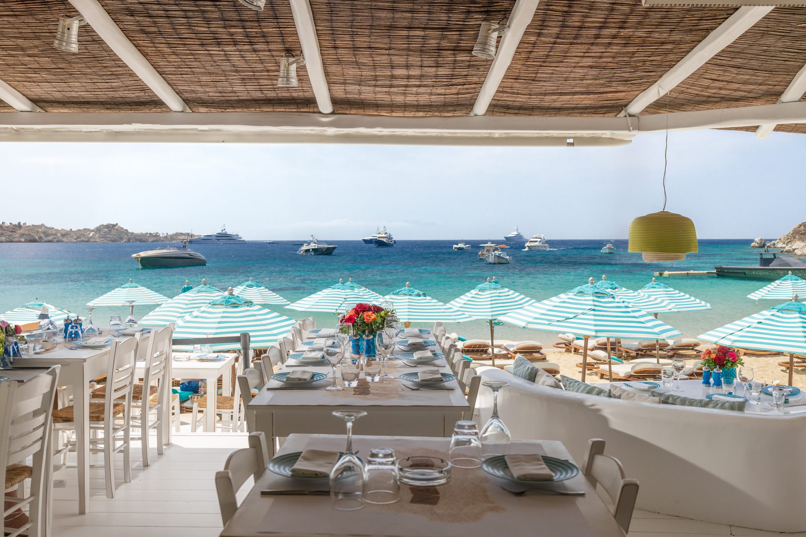 Copy of Nammos Hotel Mykonos - Restaurant - Hi-Res 22